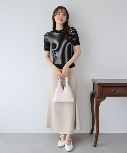 BLUEEAST（ブルーイースト）の「ストラップフラットシューズ（パンプス・レディース・オフホワイト/シルバー/ブラック・MEDIUM/LARGE）」の13枚目の写真