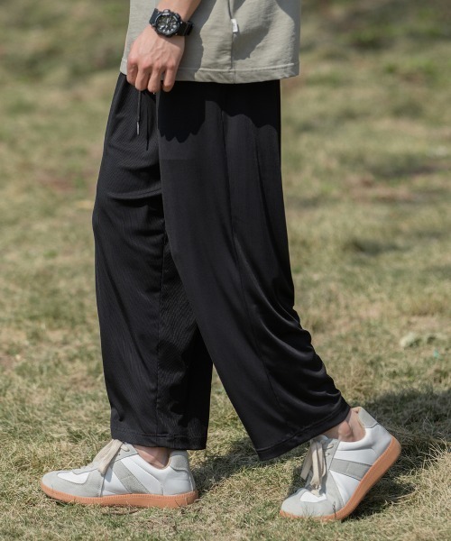 Auntie Rosa（アンティローザ）の「【Shoowtime】クールタッチ ルーズフィット タック ワイド イージーパンツ（その他パンツ・メンズ・ベージュ/グリーン/ブラック・XX-LARGE/X-LARGE/LARGE/MEDIUM）」の6枚目の写真