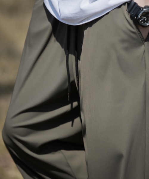 Auntie Rosa（アンティローザ）の「【Shoowtime】クールタッチ ルーズフィット タック ワイド イージーパンツ（その他パンツ・メンズ・ベージュ/グリーン/ブラック・XX-LARGE/X-LARGE/LARGE/MEDIUM）」の17枚目の写真