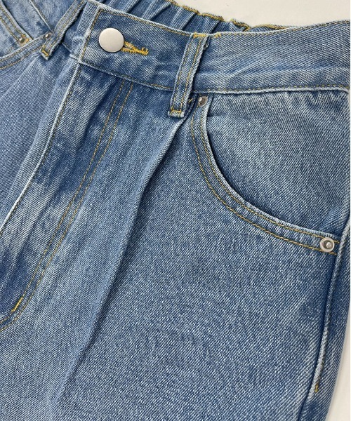 ad thie（アドティエ）の「ハイウエスト 後ろゴム フロントタックデニムパンツ（デニムパンツ・レディース・オフホワイト/ブラック/サックスブルー/インディゴブルー/ケミカルウォッシュ・LARGE/MEDIUM/SMALL）」の14枚目の写真
