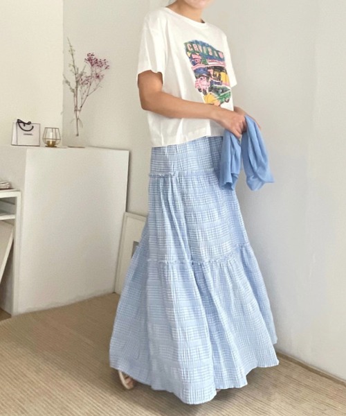 Chaco closet(チャコ クローゼット)の「チェックティアードハイウエストマキシスカート(スカート・レディース・サックスブルー/ブラック・FREE)」の6枚目の写真