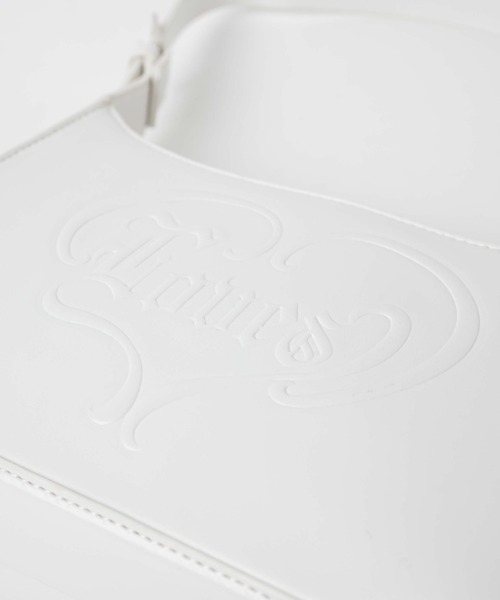 WEGO（ウィゴー）の「WEGO/ハートエンボスロゴハンドバッグ（ショルダーバッグ・レディース・ホワイト/ブラック・FREE）」の5枚目の写真