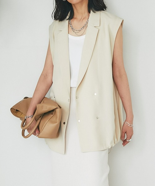 RIVE DROITE(リヴドロワ)の「テーラードベスト(ベスト・レディース・ブラック/カーキ/アイボリー・FREE)」の1枚目の写真