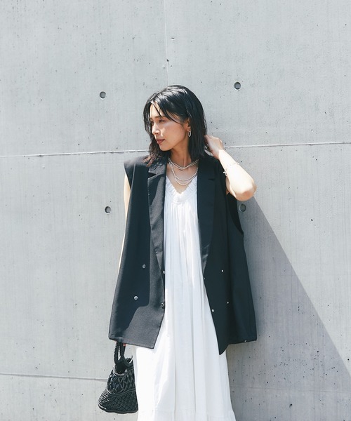 RIVE DROITE(リヴドロワ)の「テーラードベスト(ベスト・レディース・ブラック/カーキ/アイボリー・FREE)」の19枚目の写真