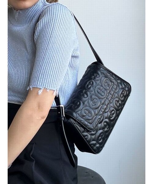 EMODA（エモダ）の「マークキルティングバッグ（ハンドバッグ・レディース・アイボリー/シルバー/ブラック・FREE）」の10枚目の写真