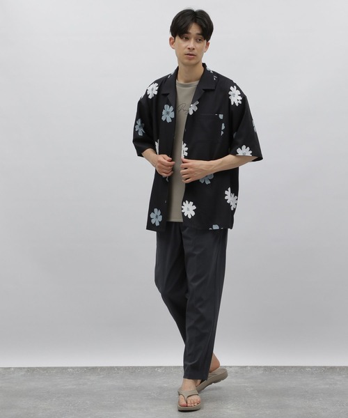 LAKOLE（ラコレ）の「フラワーモチーフ柄半袖シャツ / 908048（シャツ