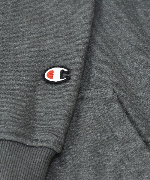 Champion(チャンピオン)の「【ヴィンテージ古着】Champion / チャンピオン SUPER FLEECE ロゴ刺繍 スウェットパーカー(パーカー・メンズ・グレー・LARGE)」の3枚目の写真