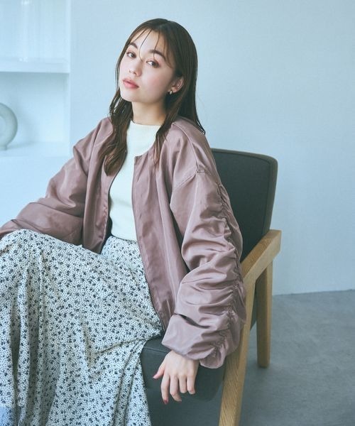 mysty woman（ミスティウーマン）の「袖ボリュームノーカラーブルゾン　970907（ブルゾン・レディース・ブラウン系その他/カーキ/ホワイト系その他/ブラック・FREE）」の14枚目の写真