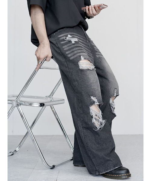 Auntie Rosa（アンティローザ）の「ルーズフィットフレアダメージデニム（デニムパンツ・メンズ・ブラック・X-LARGE/MEDIUM/LARGE）」の2枚目の写真