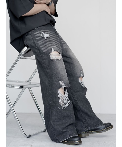 Auntie Rosa（アンティローザ）の「ルーズフィットフレアダメージデニム（デニムパンツ・メンズ・ブラック・X-LARGE/MEDIUM/LARGE）」の3枚目の写真