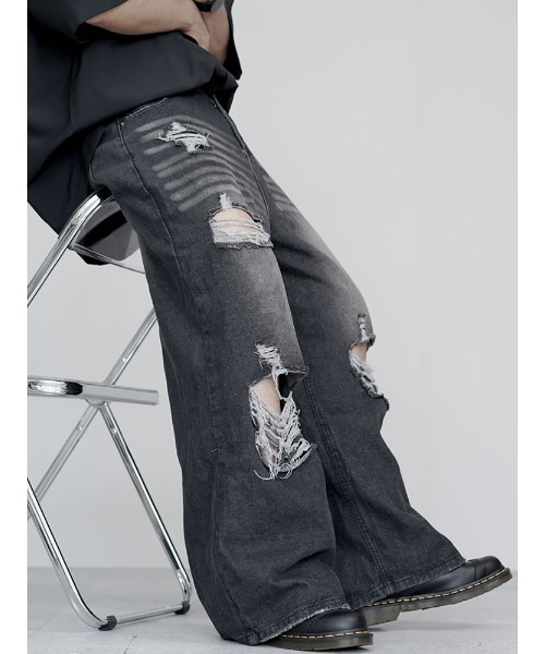 Auntie Rosa（アンティローザ）の「ルーズフィットフレアダメージデニム（デニムパンツ・メンズ・ブラック・X-LARGE/MEDIUM/LARGE）」の4枚目の写真