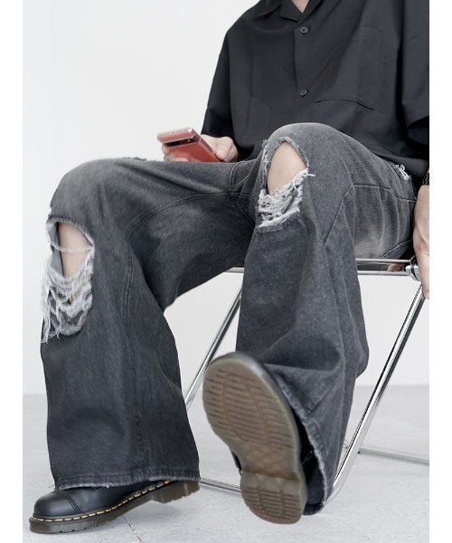 Auntie Rosa（アンティローザ）の「ルーズフィットフレアダメージデニム（デニムパンツ・メンズ・ブラック・X-LARGE/MEDIUM/LARGE）」の6枚目の写真