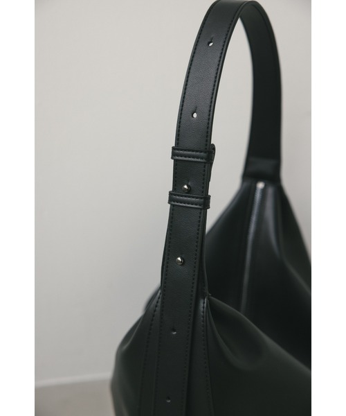 STYLEMIXER（スタイルミキサー）の「マンドリンショルダーバッグ（ショルダーバッグ・レディース・ブラック/ブラウン・FREE）」の9枚目の写真