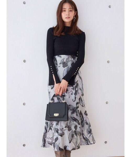 MERCURYDUO(マーキュリーデュオ)の「パール付きフレアスリーブリブニット(ニット/セーター・レディース・アイボリー/ブラック/ベージュ/ラベンダー/チャコールグレー・FREE)」の10枚目の写真