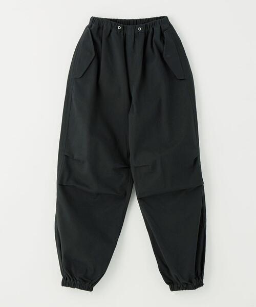 WILD THINGS（ワイルドシングス）の「【別注】＜WILD THINGS＞スノーパンツ 140cm-160cm（その他パンツ・キッズ・ブラック/オフホワイト・L(160cm)/M(140-150cm)）」の2枚目の写真