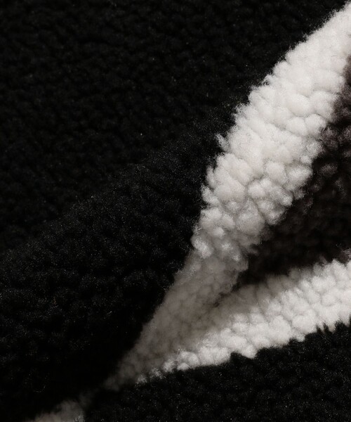 BEAMS PLUS(ビームスプラス)の「BEAMS PLUS / ジャカード ボアフリース クルーネック(スウェット・メンズ・ブラック/ライトグレー・L/M/XL/SMALL)」の15枚目の写真
