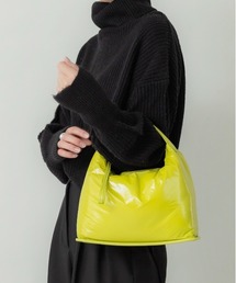 LE VERNIS(ル・ベルニ)PUFFER HANDBAG