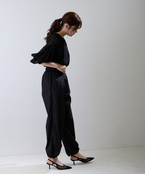 FLEUR DE KALINA(フレールドゥカリーナ)の「【FLEUR DE KALINA/フレール ドゥ カリーナ】ドローストリング ナイロンシャカシャカ パンツ(その他パンツ・レディース・ブラック/モカ・FREE)」の15枚目の写真