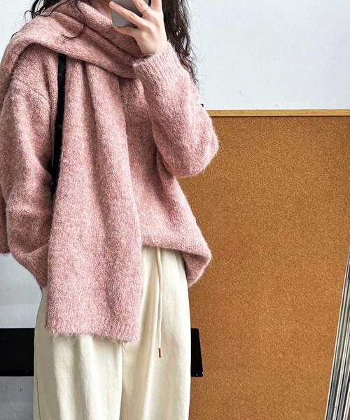 OSYAREVO(オシャレボ)の「マフラー付き Vネック ニット トップス(ニット/セーター・レディース・ピンク系その他/ベージュ/チャコール・FREE)」の6枚目の写真