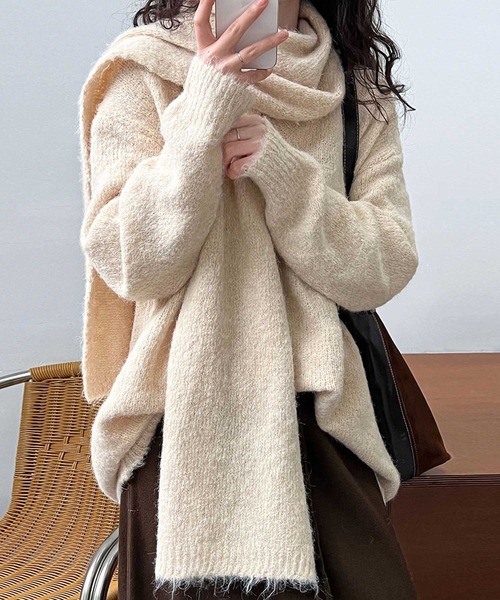 OSYAREVO(オシャレボ)の「マフラー付き Vネック ニット トップス(ニット/セーター・レディース・ピンク系その他/ベージュ/チャコール・FREE)」の9枚目の写真