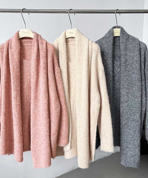 OSYAREVO(オシャレボ)の「マフラー付き Vネック ニット トップス(ニット/セーター・レディース・ピンク系その他/ベージュ/チャコール・FREE)」の15枚目の写真