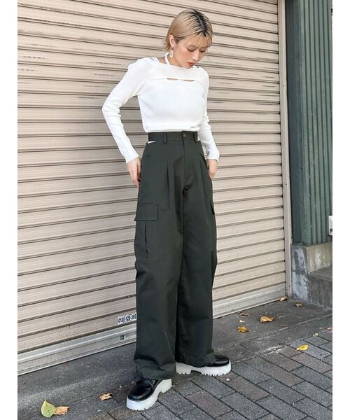 MURUA(ムルーア)の「クロスオープンリブニット(ニット/セーター・レディース・ブラック/ホワイト/レッド/ブルー・FREE)」の5枚目の写真