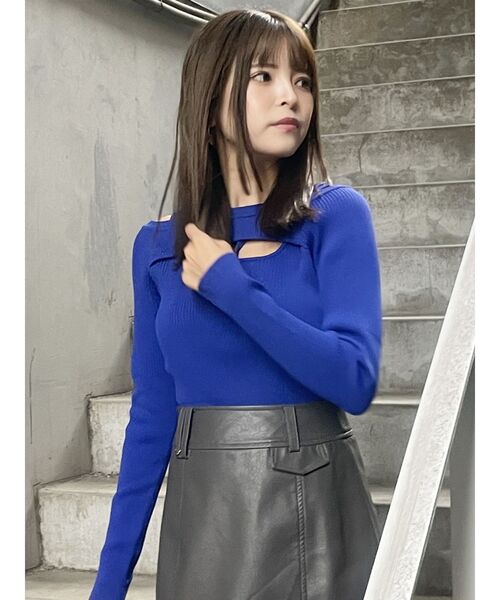 MURUA(ムルーア)の「クロスオープンリブニット(ニット/セーター・レディース・ブラック/ホワイト/レッド/ブルー・FREE)」の11枚目の写真