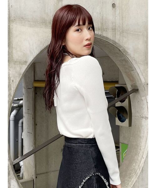 MURUA(ムルーア)の「クロスオープンリブニット(ニット/セーター・レディース・ブラック/ホワイト/レッド/ブルー・FREE)」の20枚目の写真