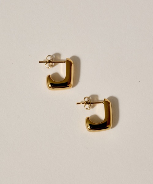novice（ノーヴィス）の「【novice】Square Hoop Pierce［Stainless］（ピアス（両耳用）・レディース・ゴールド/シルバー・FREE）」の5枚目の写真