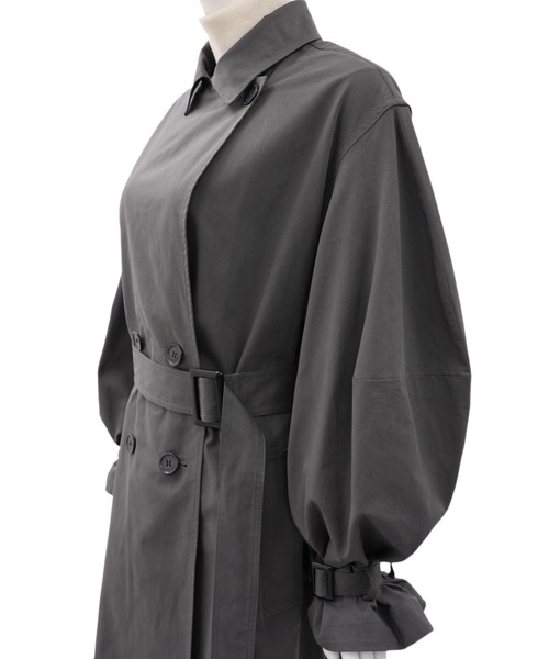 clastellar Volume trench coat