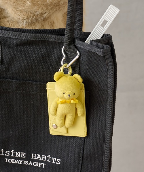 BIRTHDAY BAR(バースデイバー)の「oshi_ro トレカケース 推し活(パスケース・レディース・パープル/イエロー/オレンジ/ブラック/グリーン/ピンク/レッド/ブルー・0)」の15枚目の写真