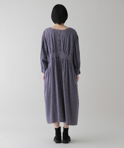 studio CLIP（スタディオクリップ）の「《natural by clip》コットンリネンチェック切り替えワンピース（ワンピース・レディース・ネイビー/ブラック/ベージュ・FREE）」の19枚目の写真
