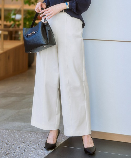 SeaRoomlynn2tuckナイロンボリュームパンツホワイト【新品未使用】 searoomlynn♡collab ナイロンtuckストレートパンツ Sサイズ - メルカリ