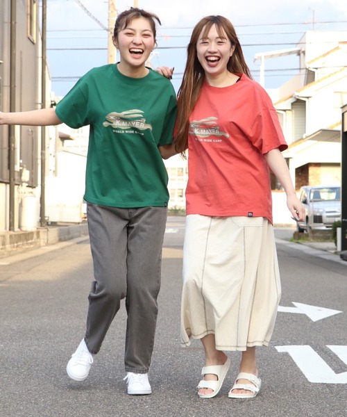 KRIFF MAYER Lady's Collection（クリフメイヤーレディースコレクション）の「フライングラビット柄ロゴゆるT（Tシャツ/カットソー・レディース・ブルー/グレー/オフホワイト/カラフル/グリーン/レッド/チャコール・LARGE/MEDIUM）」の11枚目の写真