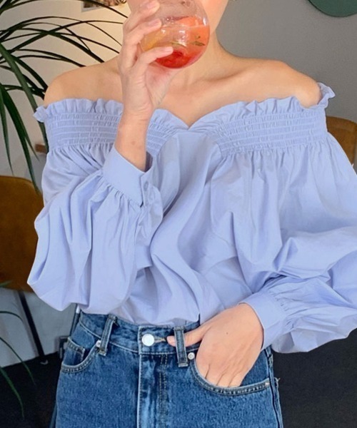 ❗️夏セール❗️meing.off shoulder blouse 新品タグ付き ❗️夏セール❗️meing.off shoulder blouse 新品タグ付き