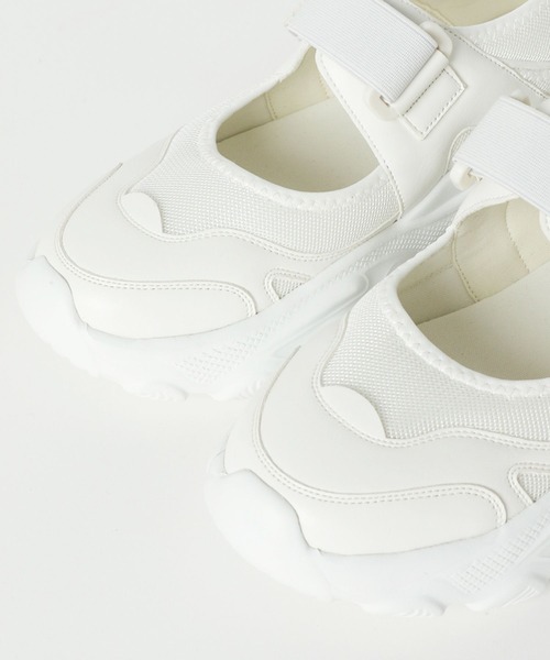 LEPSIM(レプシィム)の「ストラップスニーカーサンダル 105124(サンダル・レディース・シルバー/オフホワイト/ブラック・MEDIUM/LARGE)」の20枚目の写真