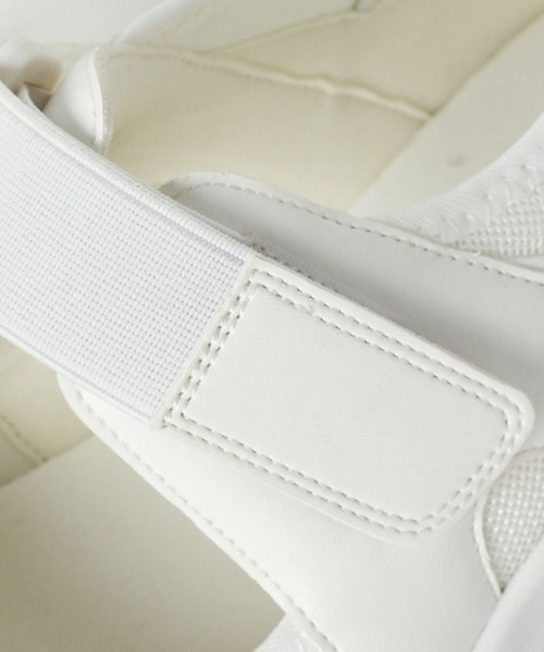 LEPSIM(レプシィム)の「ストラップスニーカーサンダル 105124(サンダル・レディース・シルバー/オフホワイト/ブラック・MEDIUM/LARGE)」の21枚目の写真