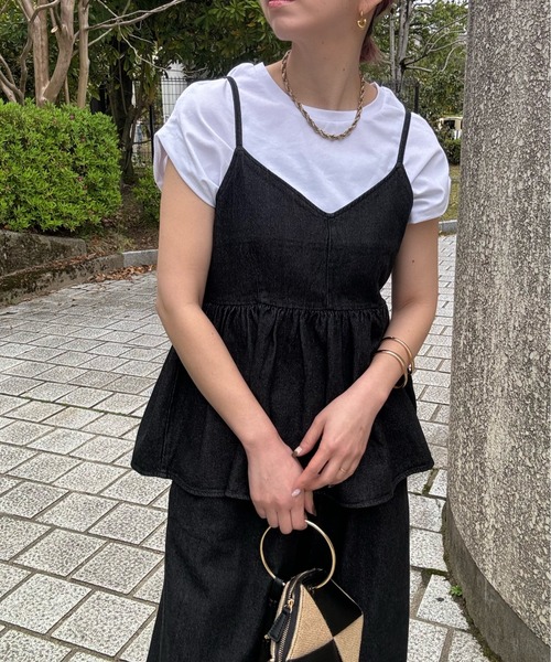 y/m by misato（イムバイミサト）の「デニムキャミソール（キャミソール・レディース・ブラック/インディゴブルー・FREE）」の2枚目の写真