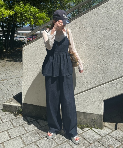 y/m by misato（イムバイミサト）の「デニムキャミソール（キャミソール・レディース・ブラック/インディゴブルー・FREE）」の4枚目の写真