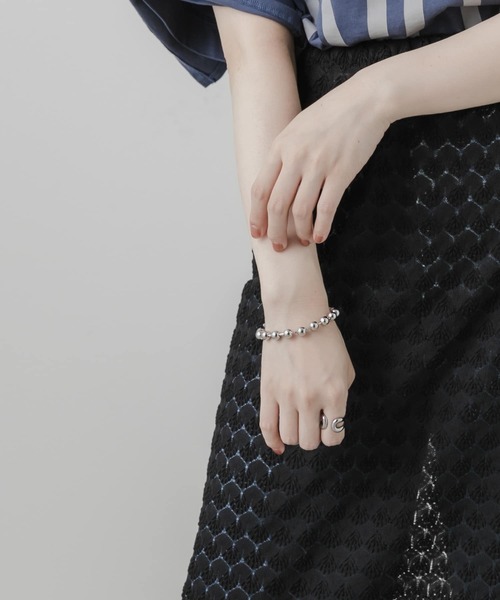 SMELLY（スメリー）の「メタルボールチェーンブレスレット（ブレスレット・レディース・シルバー・-）」の7枚目の写真
