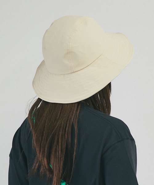 un dix cors(アンディコール)の「クラウン切り替え撥水ハット(ハット・レディース・ベージュ/ブラック・FREE)」の11枚目の写真