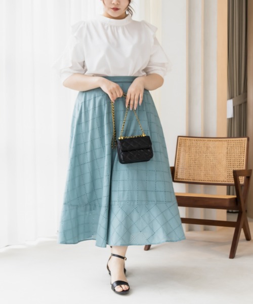 CLETTE(クレット)の「フリル5分袖ブラウス(シャツ/ブラウス・レディース・オフホワイト/ピンク/ラベンダー・LL/3L/4L)」の4枚目の写真