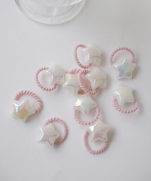 hymy（ヒュミュ）の「【 hymy-ヒュミュ- 】 オーロラ ラメ モチーフ 10個セット プチ ヘアゴム ( kids )（ヘアゴム・キッズ・B/D/C/A/E/F・FREE）」の4枚目の写真