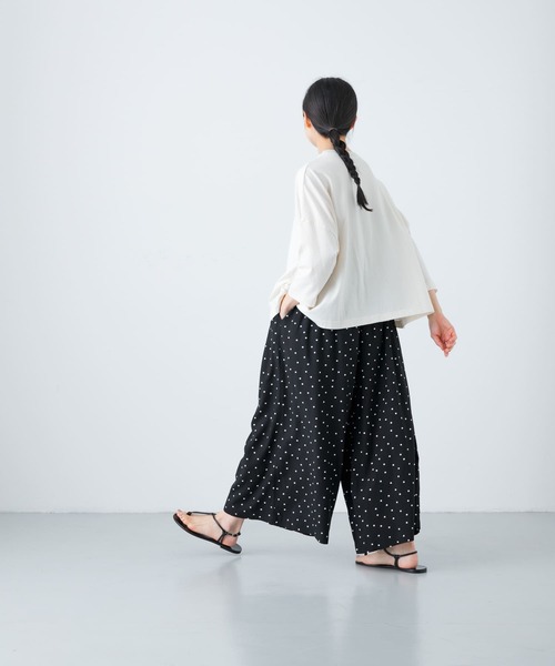 かぐれ（カグレ）の「ワイド6分袖プルオーバー（Tシャツ/カットソー・レディース・ナチュラル/チャコールグレー/ホワイト・FREE）」の11枚目の写真