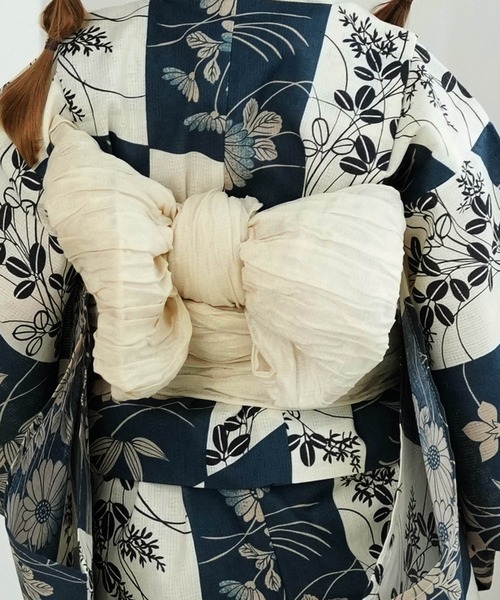 キッズ浴衣3点セット ニコアンティーク 鉄紺の変わり市松と小菊（浴衣）｜utatane（ウタタネ）