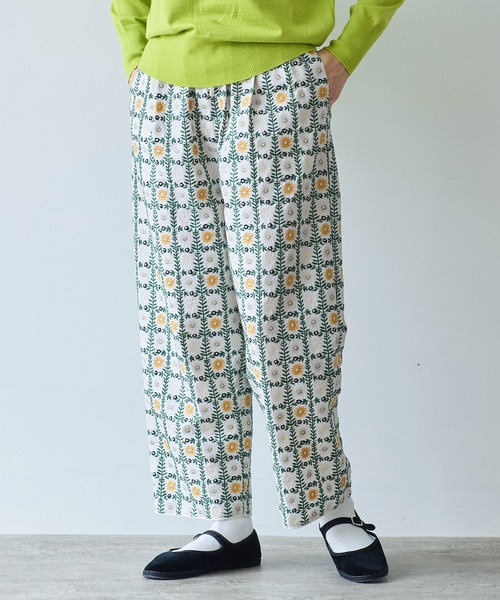 【新品試着のみ】ヌキテパ コットンエンブロイダリー パンツ 水色 ボタニカル刺繍 Cotton Stripe Ivy Flower Embroidery Pants | Pasand by ne