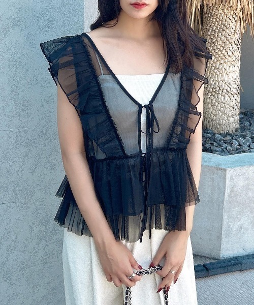 INGNI(イング)の「チュールリボンベストトップス(ベスト・レディース・グレー/ブラック/アイボリー・M)」の2枚目の写真