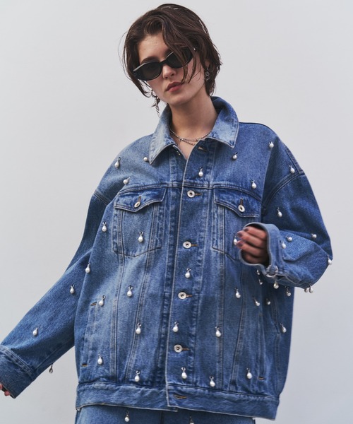 JOSE MOON(ジョゼムーン)の「OVER DENIM JACKET with PEARL/オーバーデニムジャケットウィズパール(デニムジャケット・レディース・ブルー/ブラック・FREE)」の6枚目の写真