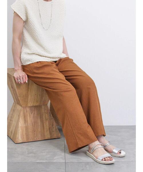 Samansa Mos2 blue（サマンサモスモスブルー）の「【接触冷感】ワイドイージーパンツ（その他パンツ・レディース・ブラック/カーキ/キャメル/ベージュ・F）」の4枚目の写真