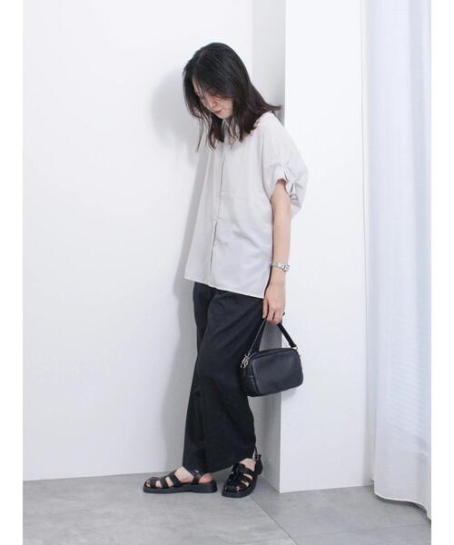 Samansa Mos2 blue（サマンサモスモスブルー）の「【接触冷感】ワイドイージーパンツ（その他パンツ・レディース・ブラック/カーキ/キャメル/ベージュ・F）」の8枚目の写真